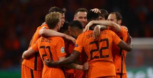 Драматичен успех на Нидерландия над Украйна (видео)