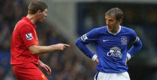 Невил: Мърсисайдското дерби не е кой знае какво