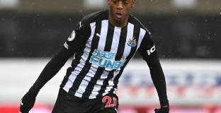 Нюкасъл се надява да си върне Уилок 