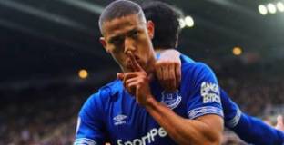 Нюкасъл - Евертън 3:2