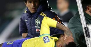 Уругвай - Бразилия 2:0 