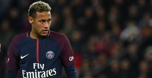 Треньор: Неймар иска да е като Меси