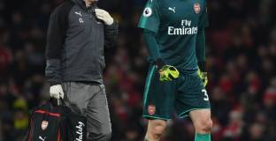 Двама от щаба на Венгер напускат клуба 