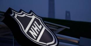 НХЛ планира да проведе Мондиал 2028 без участие на IIHF 