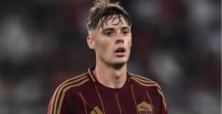 Залевски остава в Рома