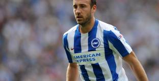 Арестуваха играч на Брайтън и жена му 