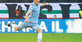 Де Врей отказа да поднови договора си с Лацио