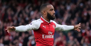 Лаказет: В Англия съдиите позволяват да се играе футбол 