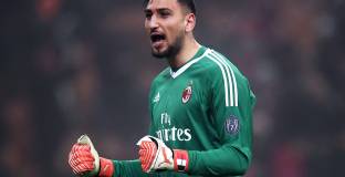 Милан може да продаде Донарума заради ФФП