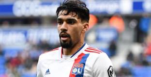  Уест Хем подписа с Пакета