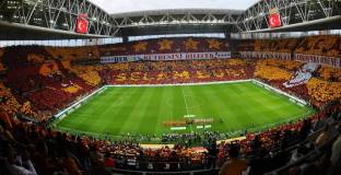 Галатасарай ще започне с победа над Локомотив