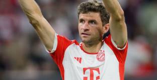 Нойер: Мюлер носи ДНК-то на Байерн Мюнхен 