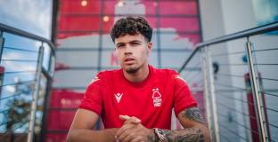  Нотингам подписа с Уилямс