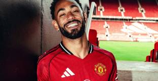 Куня: Теренът на плажа се казваше „Олд Трафорд”