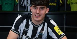 Нюкасъл обяви трансфера на Ливраменто 