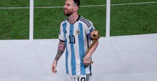 ПСЖ обявява новия договор на Меси до седмица 