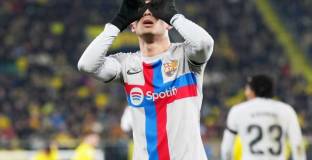 Педри коментира бъдещето си