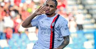 Сасуоло - Милан 3:3 