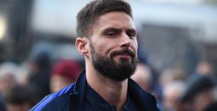 Лацио се договори с Жиру