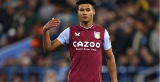 Мартинес: Уоткинс трябва да Играч на сезона 