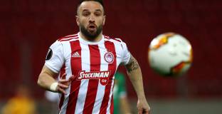 Валбуена ще премине в кипърския Аполон