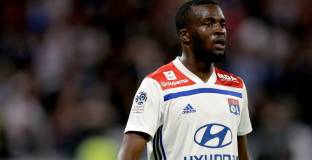 Лион установи цена на Н'Домбеле