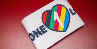 ФИФА премахва забраната за подкрепа на ЛГБТ-общността? 