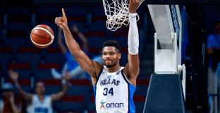 Определени са 1/4-финалните двойки на Евробаскет 2025