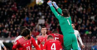  Швейцария разгроми Израел, Румъния победи Беларус 