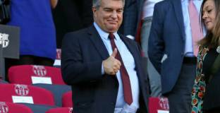 Лапорта: Барселона е в режим на строги икономии 