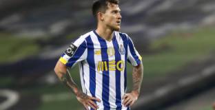 Ливърпул се прицели в бразилец