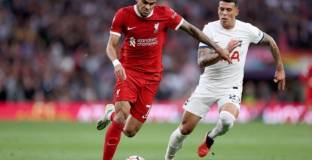 Бащата на Диас: Мечтата на Луис е да играе за Барса 