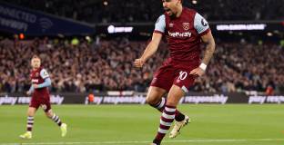 Пакета говори за изгонването си срещу Ливърпул