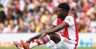 Партей се контузи 