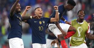 Евра: Най-големият враг на Франция е самата Франция