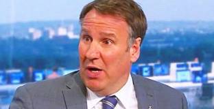 Мърсън: Арсенал игра по впечатляващ начин