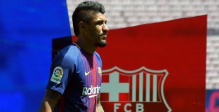 Барса не продава фланелки с Паулиньо