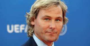 Недвед: Пирло и Роналдо остават в Юве