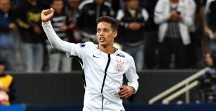 Ливърпул и Челси не искали да харчат за Педриньо