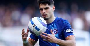 Наказаха Педро Нето за един мач и глоба от 70 хиляди паунда