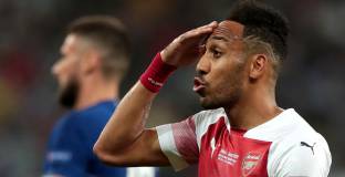 Обамеянг може да се завърне в Лига 1