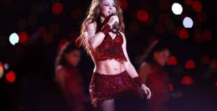 Шакира отказа да участва в церемонията по откриването 