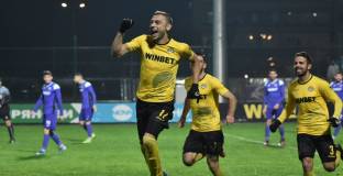 Ботев Пловдив предлага нов договор на капитана си