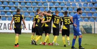 Ботев Пловдив не си даде много зор за успех над Верея