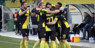 Ботев Пловдив с лесна победа над Верея