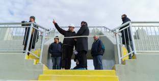 Спря работата по стадиона на Ботев Пд, строителят чака възлагателно писмо