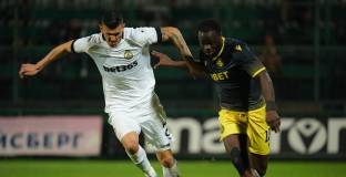 Десет от Ботев Пловдив постигнаха целта срещу Славия