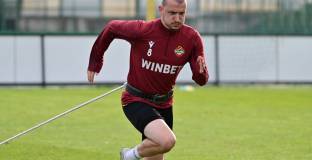 Тошко Неделев: Свикнах с каската и вече влизам смело в единоборства