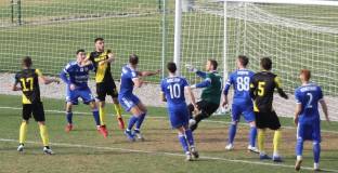 Ботев Пловдив продължава без поражение в контролите