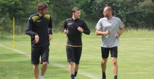 Отлагат се трансферите на Неделев и Димитров - те се върнаха в лагера на Ботев